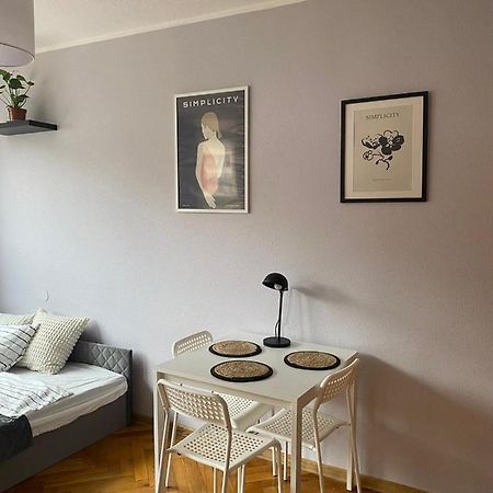 Appartamento Night Host Matejki 4 Free Parking Bytom Esterno foto